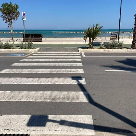 Casa Di Nonna Isolina In The Center, Near The Sea 公寓 马帝斯兹罗